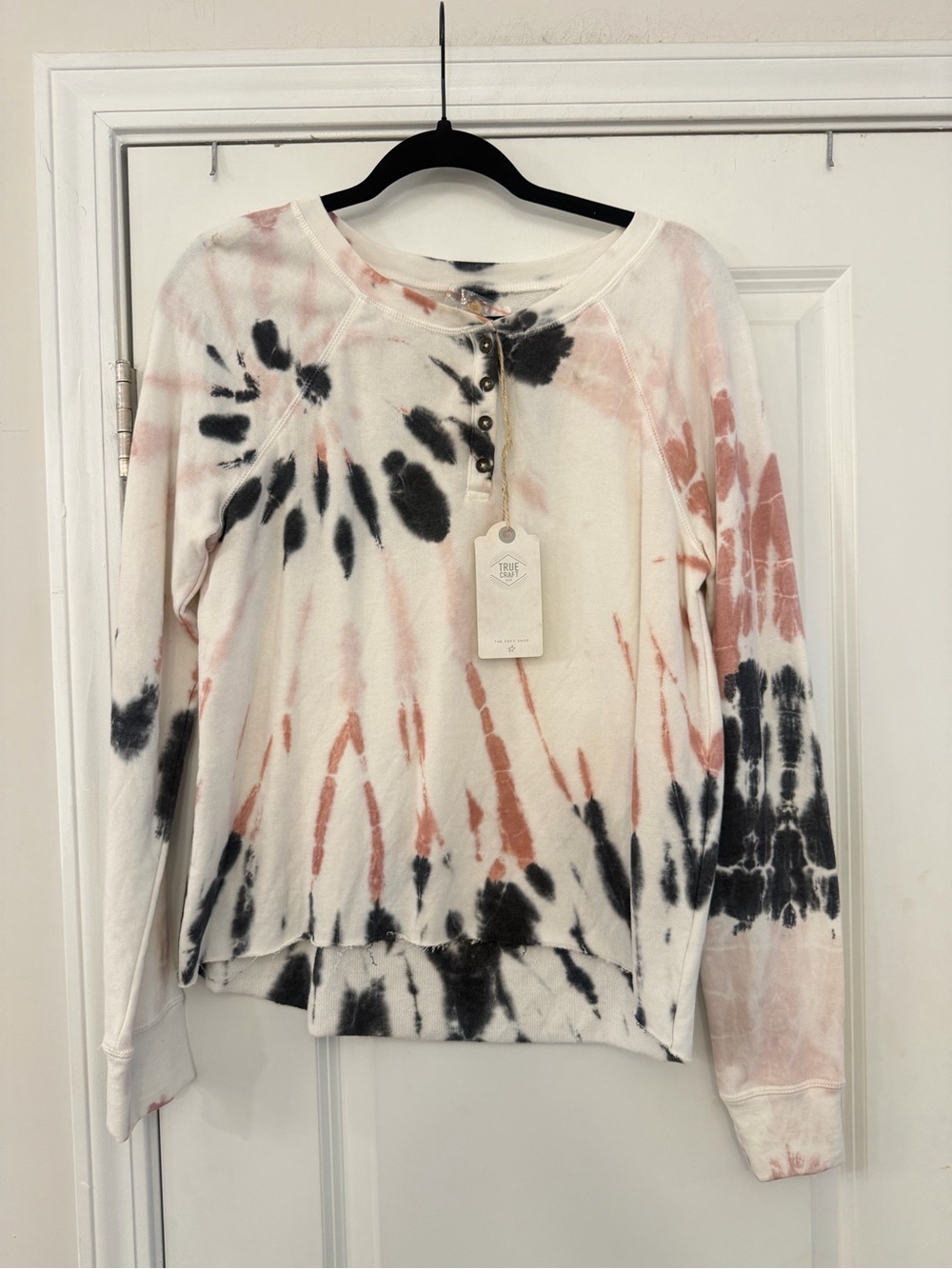True Craft Tie-Dye Henley Long Sleeve Top - White, Black & Rust
